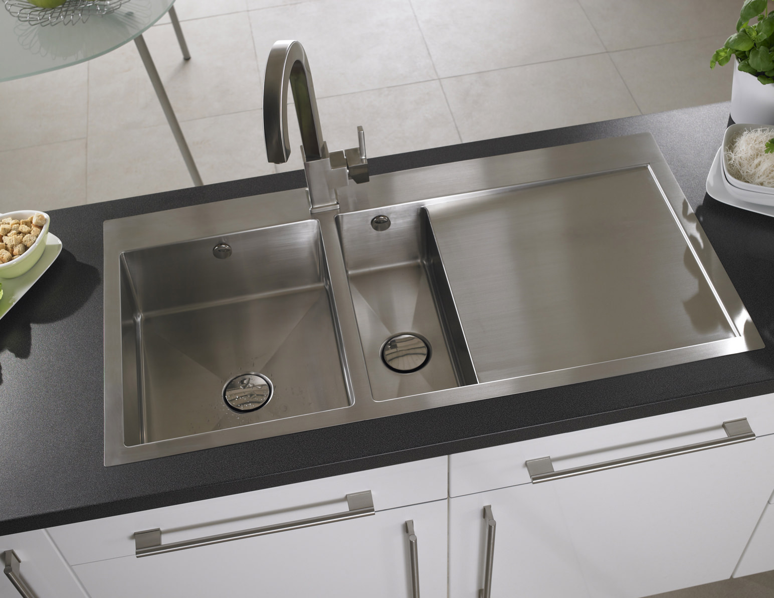 grey 1.5 bowl kitchen sink