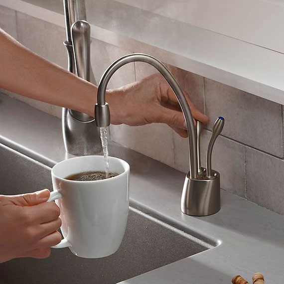Insinkerator HC1100 Steaming Hot Water Tap With Tank